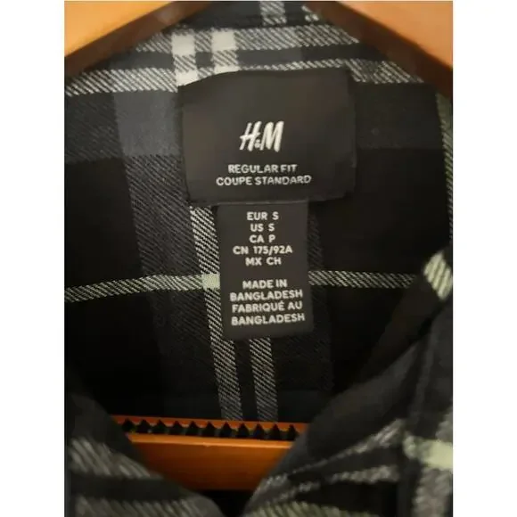 H&M Shirt Men’s Long Sleeve Button Down Plaid Flannel Size S - Picture 3 of 3